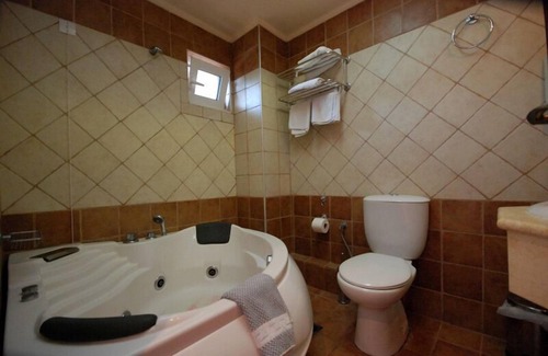 Agios Vasileios Hotel | Porto Plakias