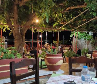 Sampatiki Hotel | Porto Sabatiki