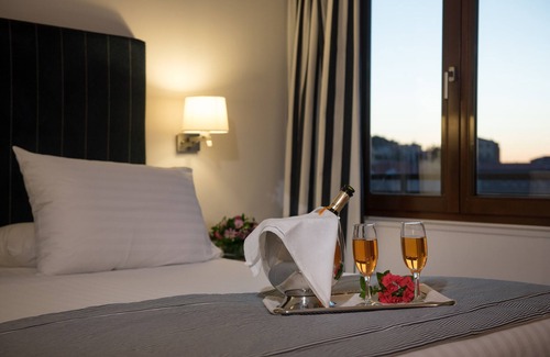 Old Town Hotel | Porto Veneziano Hotel
