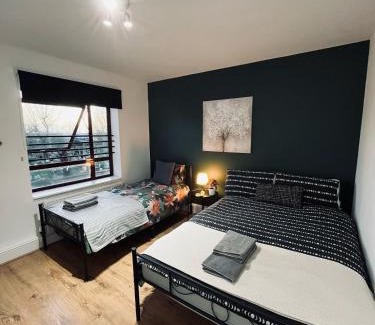 Dalgarno House | Portobello Guest Rooms