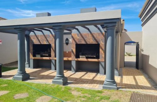 Mossel Bay Apartment | Portobelo 23