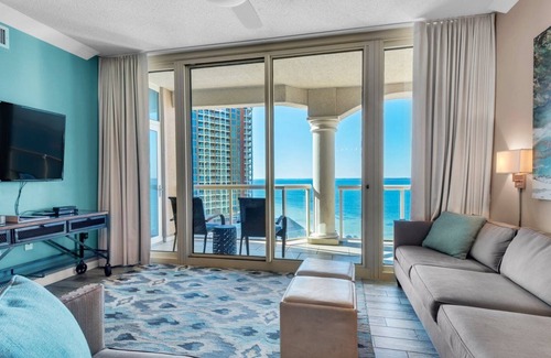 Pensacola Beach Hotel | Portofino by Pensacola Beach Getaways