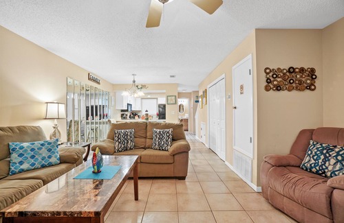 West Panama City Beach Condo | Portside Resort – Pet Friendly by Panhandle Getaways