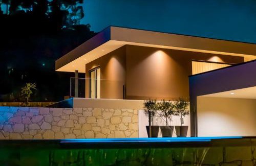 Cardielos Villa | Portugal Active Nature Hill Duo