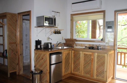 Antoneys Cay Apartment | Posada Seremein