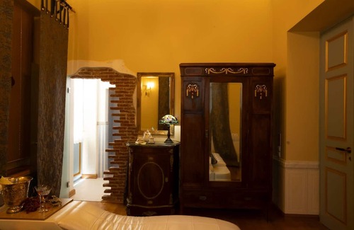 Chalcis Apartment | Poseidon Suite - Medousia Spa Luxury Escape