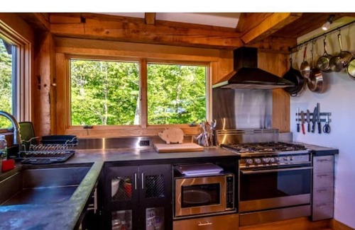 Thetford House | Post and Beam Home with Stunning Views & Modern Comforts
