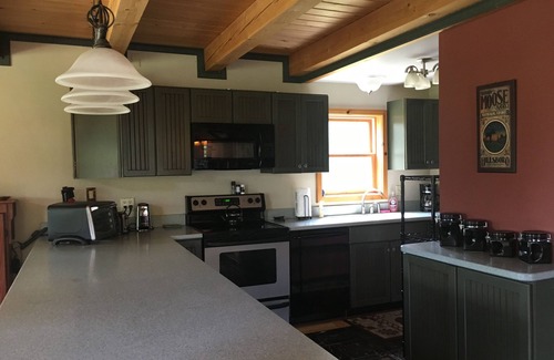 Lamoine Cottage | Post & Beam Cottage - Shore Access, Mountain View - Near Acadia and Beaches
