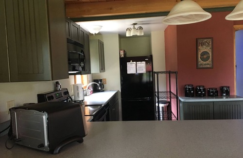 Lamoine Cottage | Post & Beam Cottage - Shore Access, Mountain View - Near Acadia and Beaches