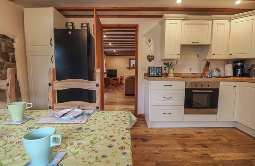 Holsworthy House | POST HOUSE, pet friendly, with a garden in Holsworthy