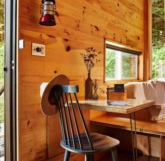 Ottawa Other | Postcard Cabins Starved Rock