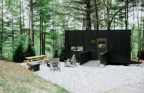 Ottawa Other | Postcard Cabins Starved Rock