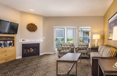 Windsor Resort | Postcard-perfect setting!