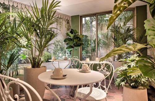 Quartier Saint-Georges Hotel | Posy Hotel by Happyculture