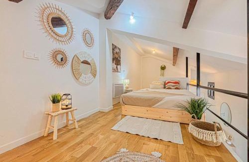 Gambetta Apartment | Potiers - parking, Wifi, 2pers