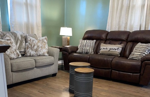 Seagrove House | Potters Rest - Entire home