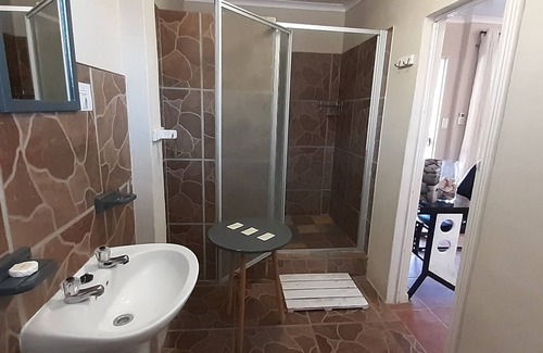 De Aar House | Potties Guest House