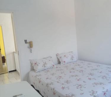 Neopolis Hotel | Pousada Bahamas