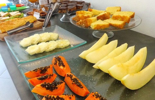 Praia da Enseada Hotel | Pousada Baia das Conchas