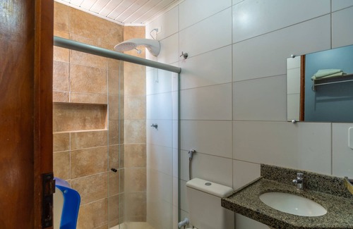 Praia do Frances Hotel | Pousada Blue Viking