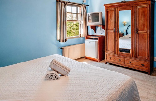 Vila Luiza Hotel | Pousada Casa Rosa