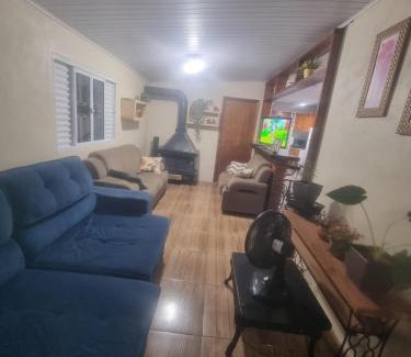 Tres de Outubro House | Pousada da Lilian