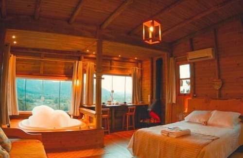 Praia Grande Hotel | Pousada Flor De Lótus