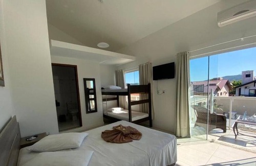 Praia da Armacao do Itapocoroi Hotel | Pousada Juliane
