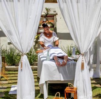 Manguinhos Hotel | Pousada Kairos & Spa em Búzios