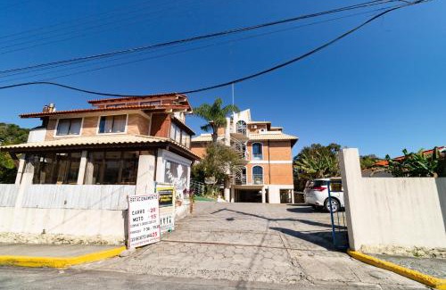 Armacao Hotel | Pousada Maré de Lua