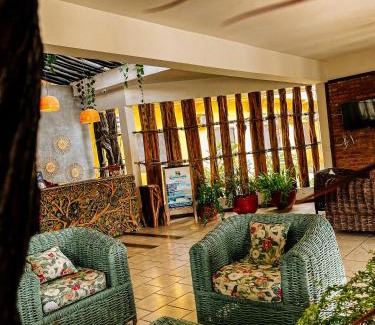 Prado Hotel | Pousada Pitanga
