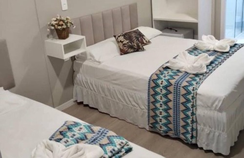 Praia da Armacao do Itapocoroi Hotel | Pousada Recanto do Cowboy