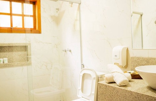 Pirenopolis Hotel | POUSADA RENASCER PARK