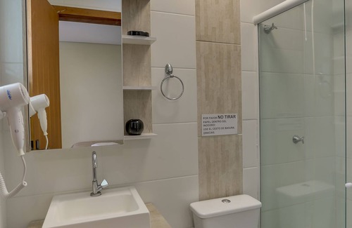Canasvieiras Hotel | Pousada Tissiano