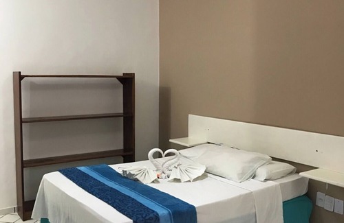 Praia do Frances Hotel | POUSADA VERDES MARES