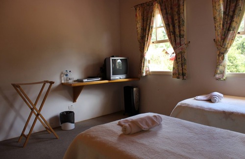 Campos do Jordao Hotel | Pousada Vila Menotti