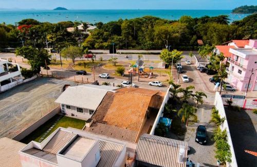 Praia da Armacao do Itapocoroi Hotel | Pousada Vila Regina