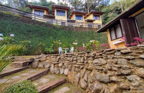 Monte Verde House | Pousada Villa de charme hospedagem com hidromassagem e lareira
