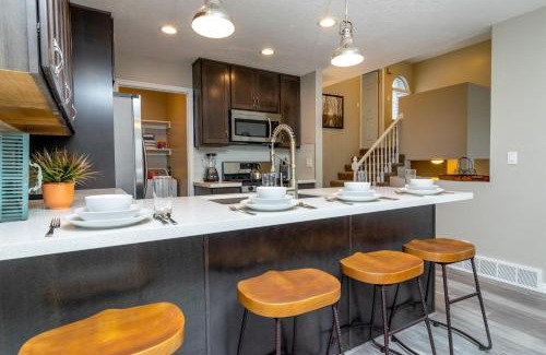 Cottonwood Heights House | Powder Mountain in Salt Lake with Private Hot Tub