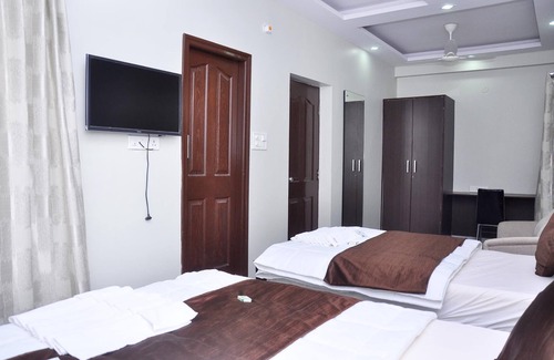 Sadduguntepalya Hotel | PPH Living GS Suites