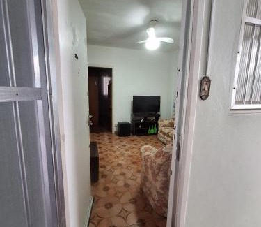 Boqueirao Apartment | Prédio Frente Para o Mar Pé na Areia Lado Mercado Extra SEM VISTA MAR