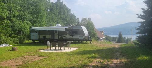 Gaspe Other | Prêt-à-camper derrière chez nous