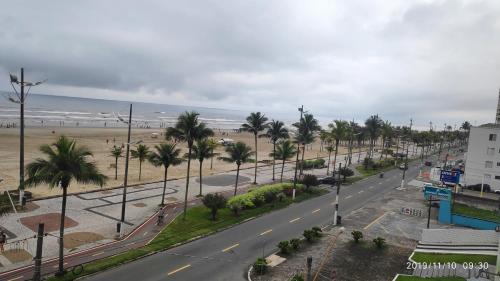 Tupi Apartment | Praia Grande - De frente para o mar para casais - Oceanfront apartment for couples