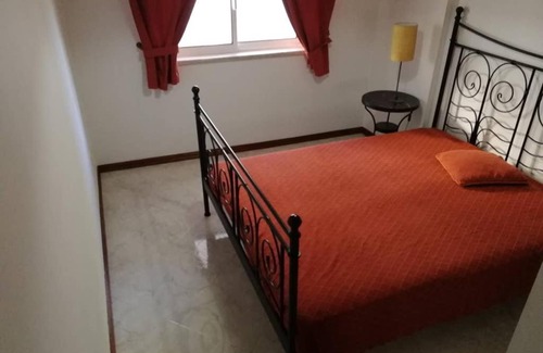 Sesimbra Apartment | Prainha House