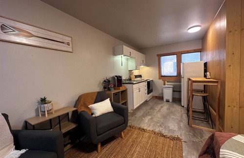 Hayti Apartment | Prairie view retreat