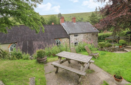 Llaithddu Cottage | Preacher's Cottage