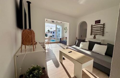 Cala en Porter Apartment | Precioso apartamento residencial con piscina