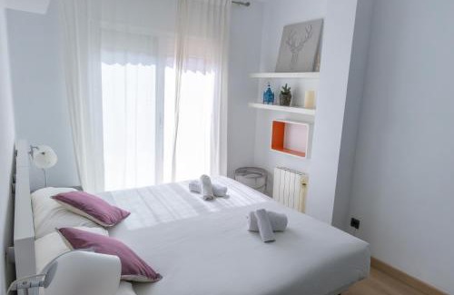 La Nova Esquerra de l'Eixample Apartment | Precioso Atico Vistas Montjuic