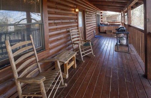 Sevierville Cabin | Precious Memories by Heritage Cabin Rentals