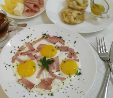 Pechers'kyi District Hotel | Predslava Hotel